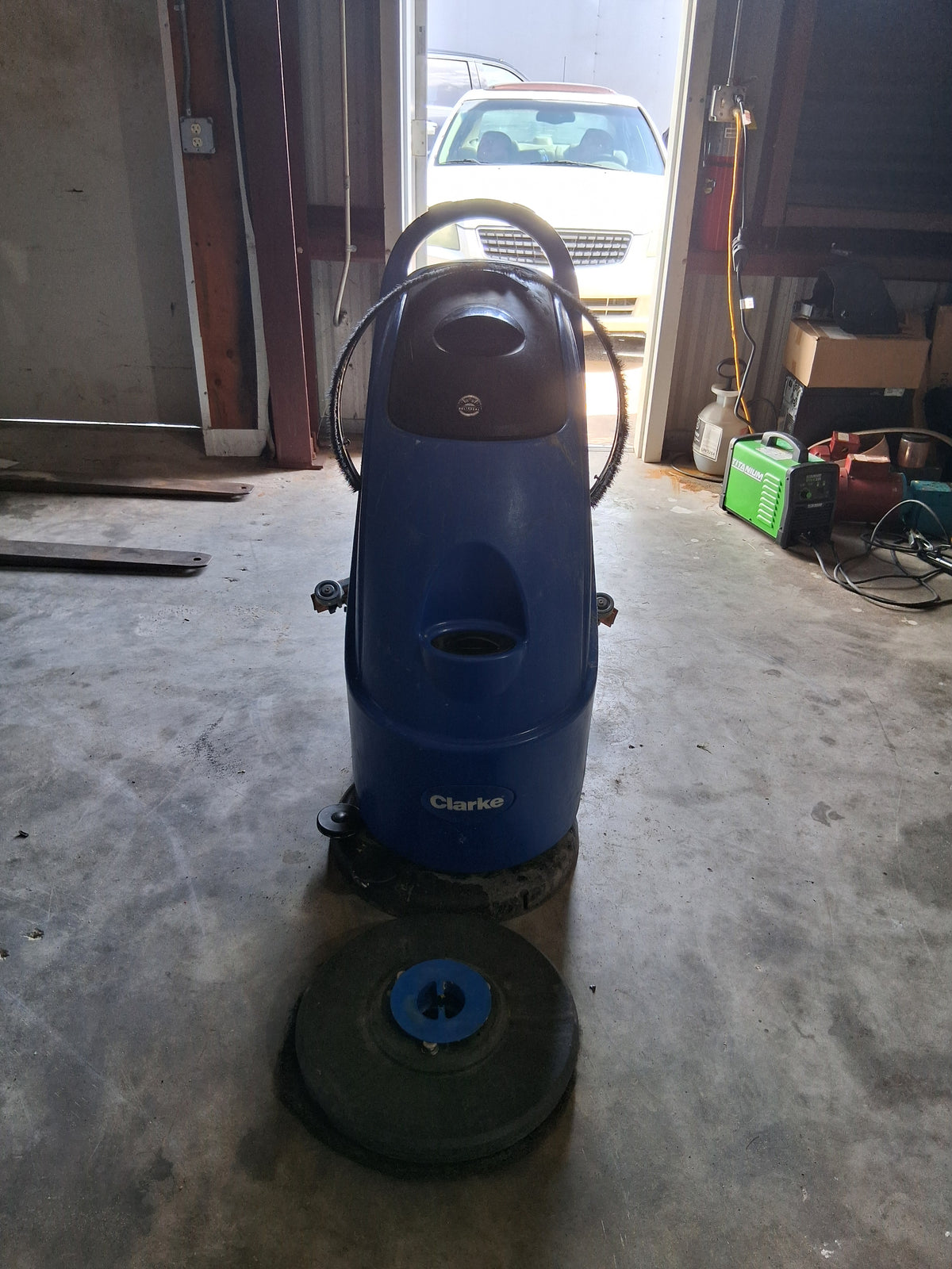 Clarke Electric Auto Scrubber - 17" - 1 Day Rental