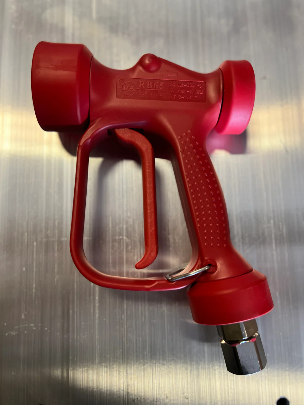 General Pump RED High Flow Wash Down Gun image 0